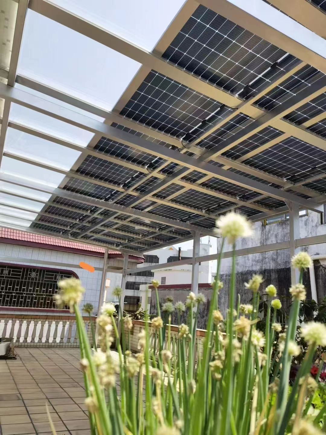 祁东别墅家用屋顶太阳能发电系统安装